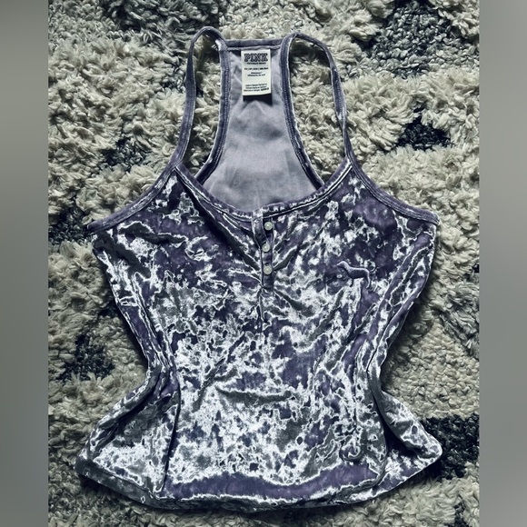 PINK tank - Picture 1 of 2